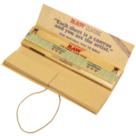 RAW Classic King Size Connoisseur with Tips Rolling Papers 24bx - Image 5