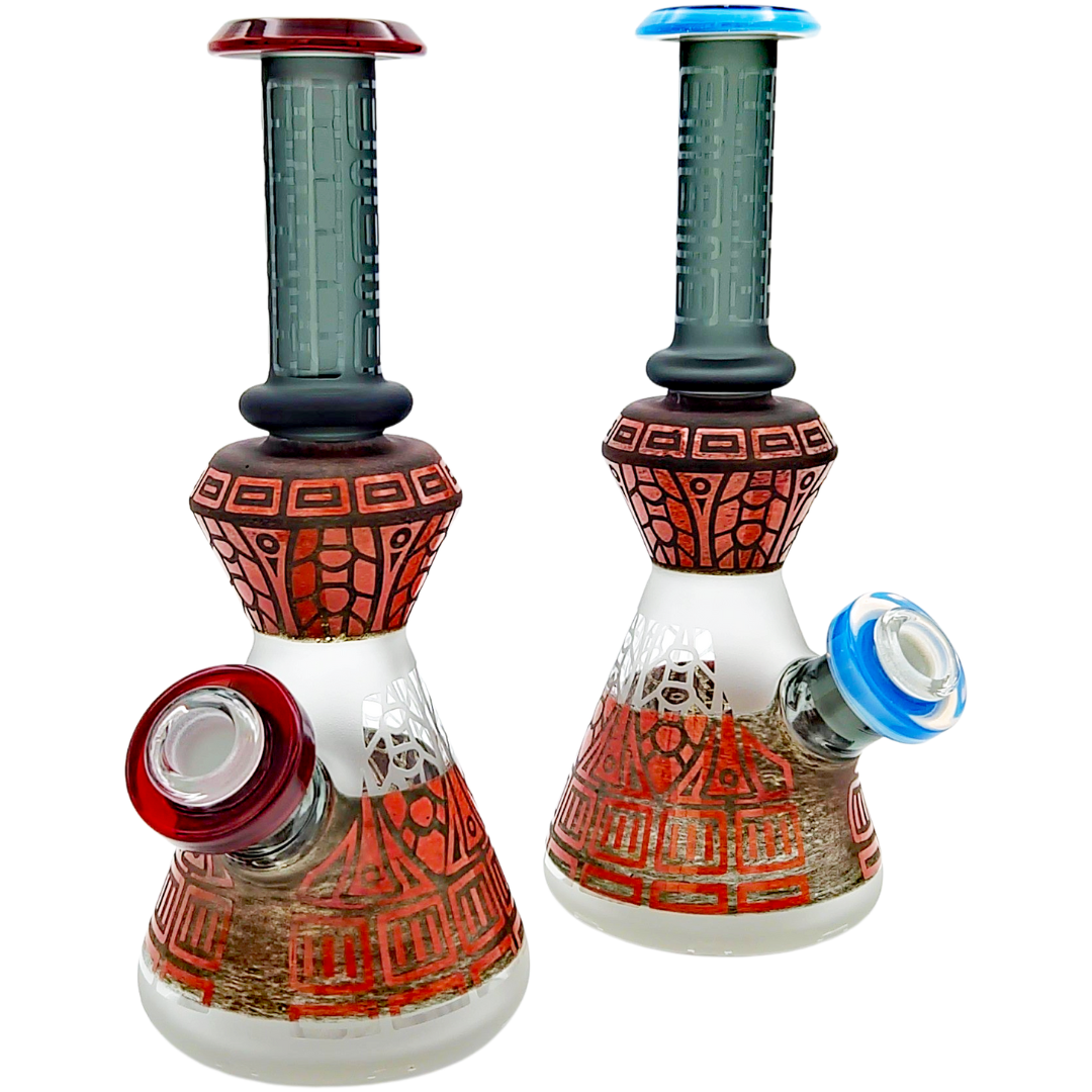 FGP6102 Bongs 9" Two-Tone Tribal Sandblast Mini Beaker (one off) - Image 1